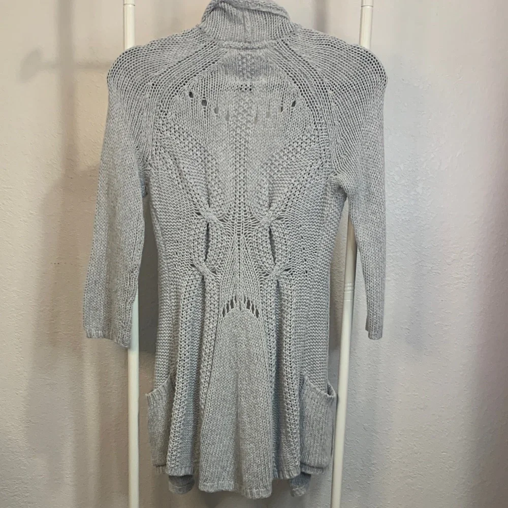 Angel Of‎ The North Light Gray Cardigan